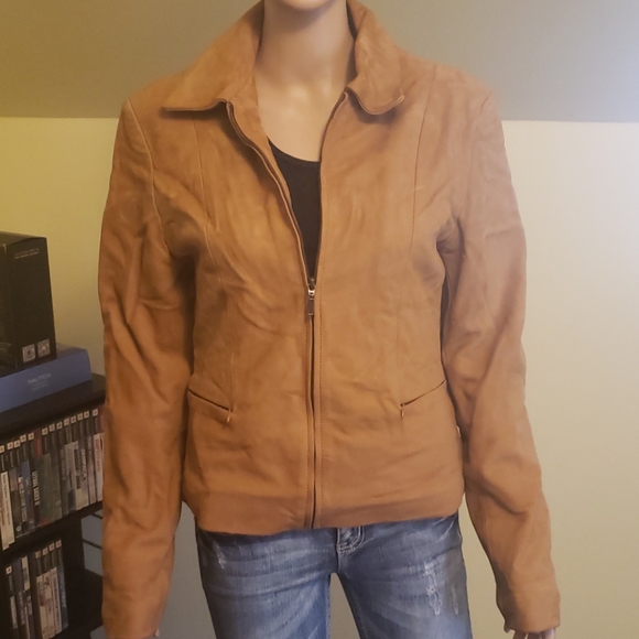 Leather jacket - Picture 3 of 8